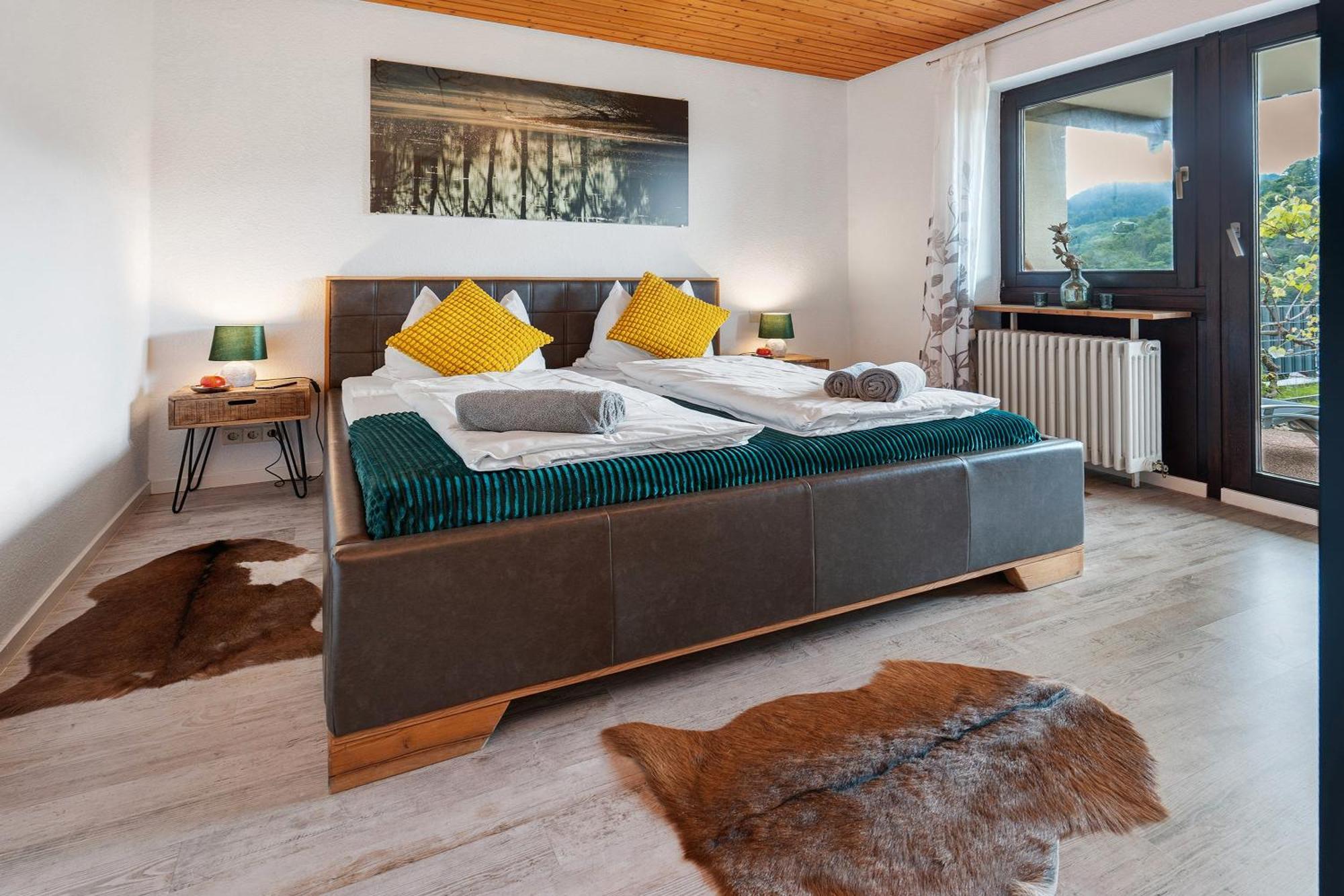 Schlossblickwohnung Schiel ゲルンスバッハ エクステリア 写真